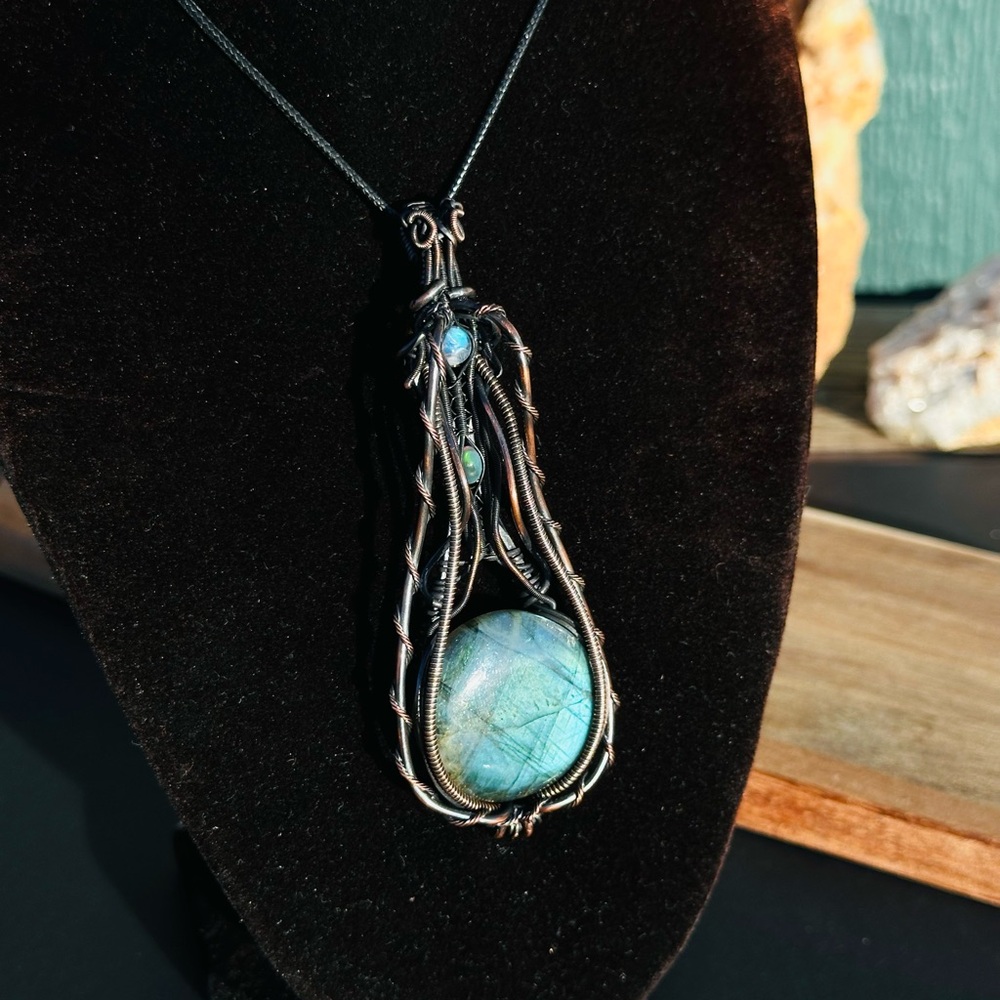 Handcrafted Divine Feminine Healing Copper and 18k gold Wire-Wrapped Pendant